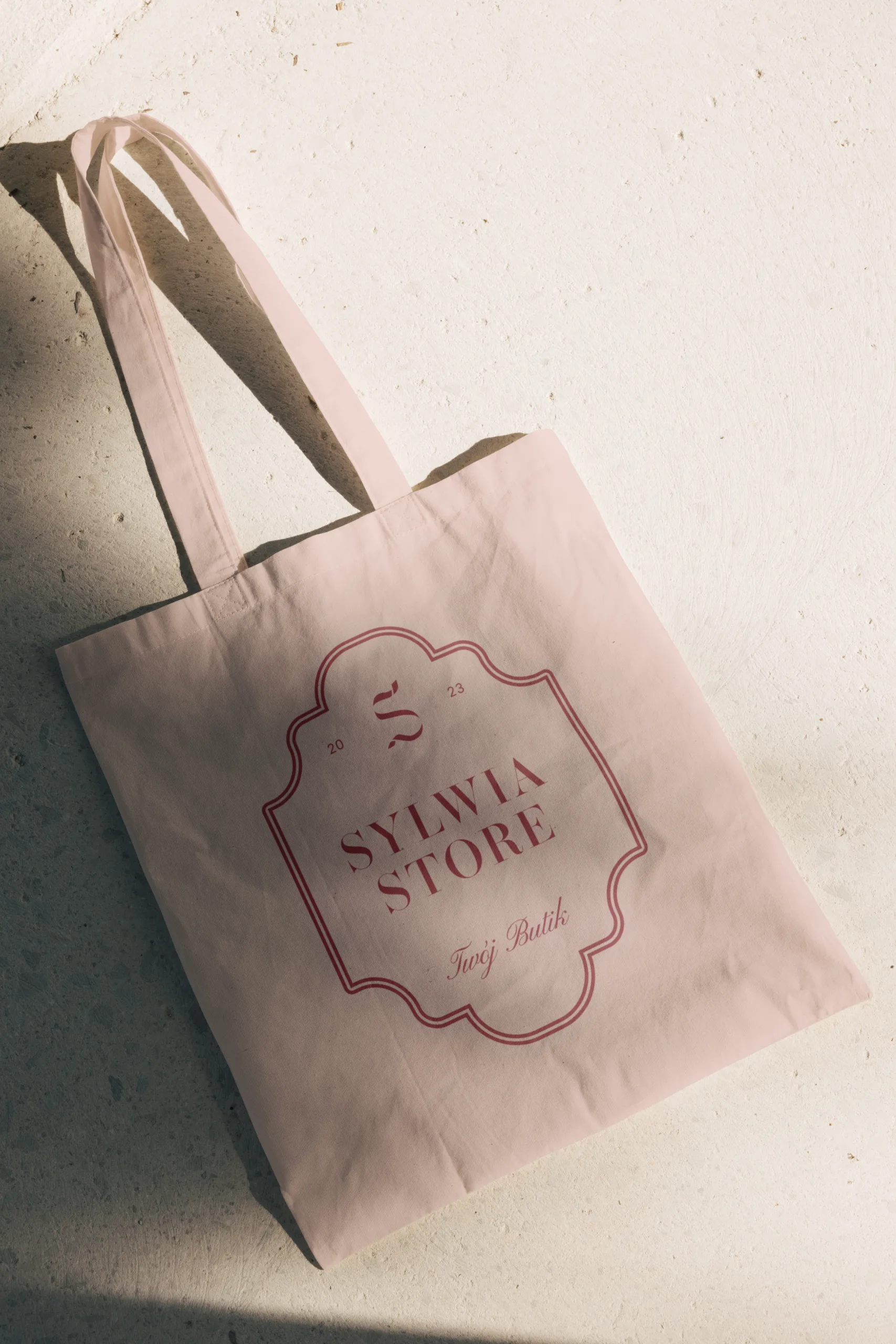 Thank you note and sticker for photographer